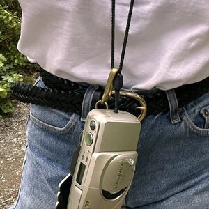 APPAREL • BEAUTY • ACCESORIES